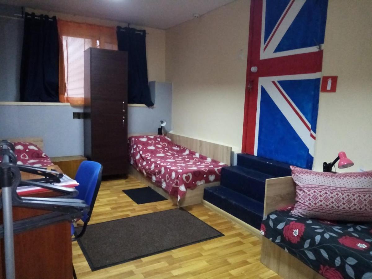 Нау Гостиница Kiev Buitenkant foto